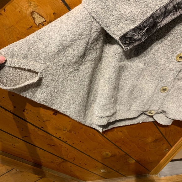 Anthropologie Angel of the North velveteen poncho - Picture 6 of 8